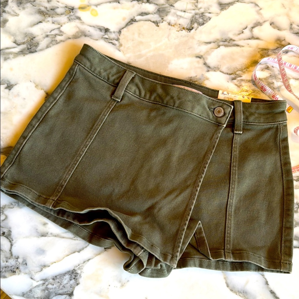 NWT SO Olive Green High Rise Denim Skort Stretch Juniors Size 9